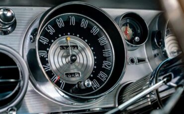Unknown-Riviera-1964-Silver-Black-14