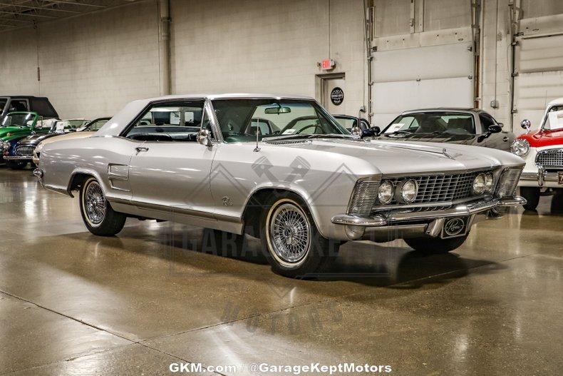 Unknown-Riviera-1964-Silver-Black-46