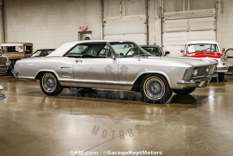 Unknown-Riviera-1964-Silver-Black-7