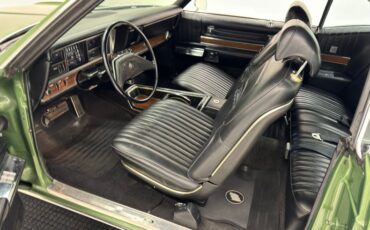 Unknown-Riviera-1970-Emerald-Mist-Black-36