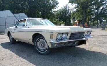 Unknown-Riviera-1971-Custom