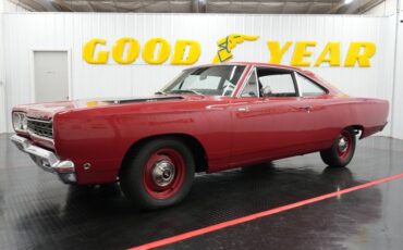Unknown-Road-runner-1968-Matador-Red-Black-2