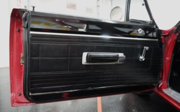 Unknown-Road-runner-1968-Matador-Red-Black-29