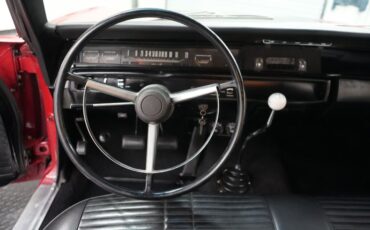 Unknown-Road-runner-1968-Matador-Red-Black-36