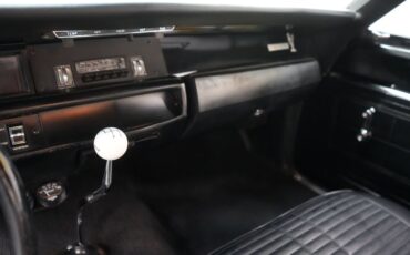 Unknown-Road-runner-1968-Matador-Red-Black-38