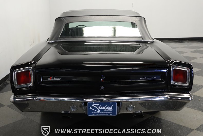 Unknown-Road-runner-1969-Black-Velvet-Black-1