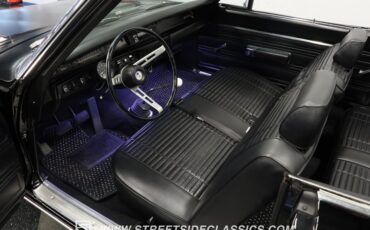 Unknown-Road-runner-1969-Black-Velvet-Black-17
