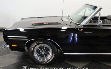 Unknown-Road-runner-1969-Black-Velvet-Black-2