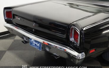 Unknown-Road-runner-1969-Black-Velvet-Black-33