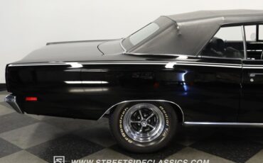 Unknown-Road-runner-1969-Black-Velvet-Black-36
