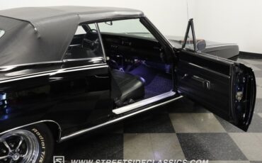 Unknown-Road-runner-1969-Black-Velvet-Black-47