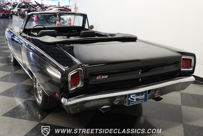 Unknown-Road-runner-1969-Black-Velvet-Black-7