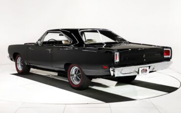 Unknown-Road-runner-1969-Black-Velvet-White-28