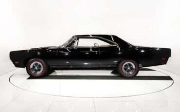 Unknown-Road-runner-1969-Black-Velvet-White-8