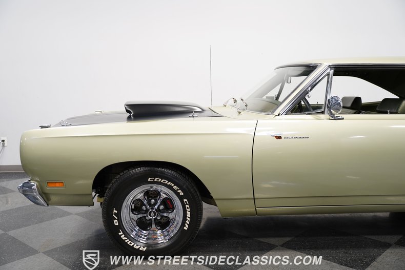 Unknown-Road-runner-1969-Forest-Green-Metalli-Green-10