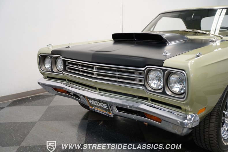Unknown-Road-runner-1969-Forest-Green-Metalli-Green-13