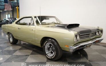 Unknown-Road-runner-1969-Forest-Green-Metalli-Green-2