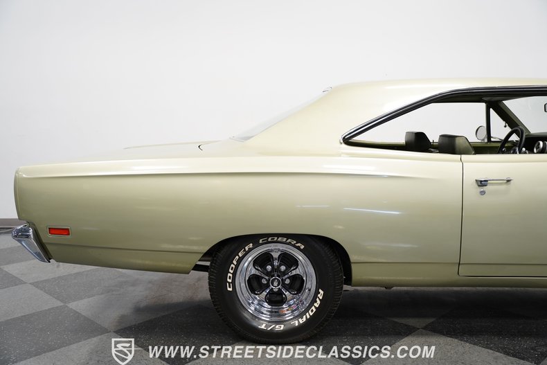 Unknown-Road-runner-1969-Forest-Green-Metalli-Green-21