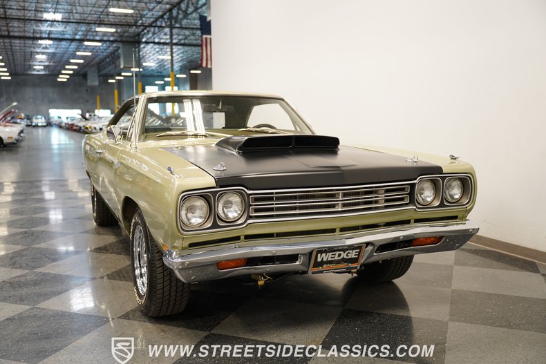 Unknown-Road-runner-1969-Forest-Green-Metalli-Green-3