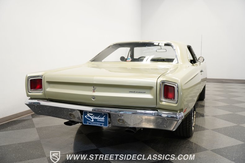 Unknown-Road-runner-1969-Forest-Green-Metalli-Green-5