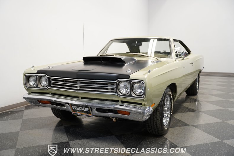 Unknown-Road-runner-1969-Forest-Green-Metalli-Green-8