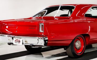 Unknown-Road-runner-1969-Scorch-Red-Black-17