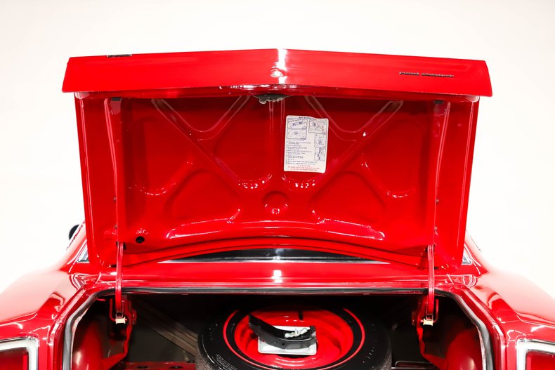 Unknown-Road-runner-1969-Scorch-Red-Black-46