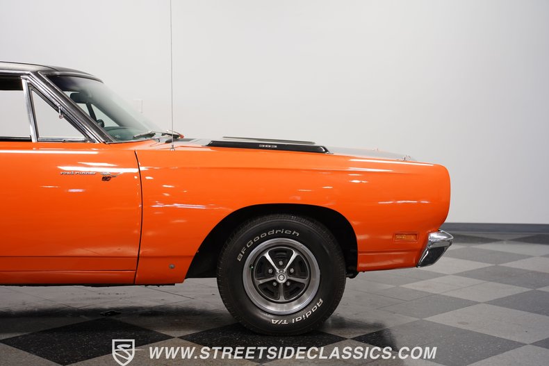 Unknown-Road-runner-1969-Vitamin-C-Black-33