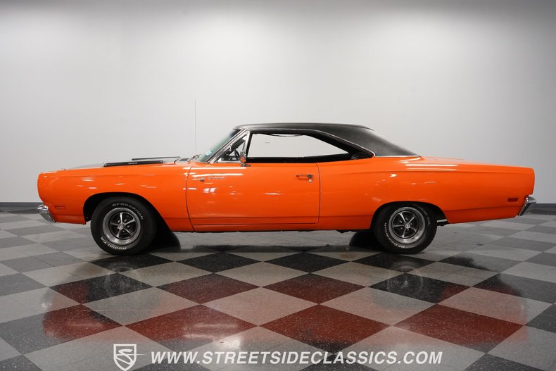 Unknown-Road-runner-1969-Vitamin-C-Black
