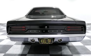 Unknown-Road-runner-1970-BLACK-BLACK-6