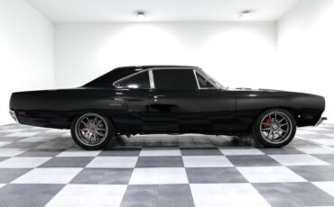 Unknown-Road-runner-1970-BLACK-BLACK-9