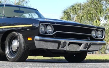 Unknown-Road-runner-1970-Black-Velvet-White-10