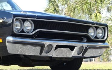 Unknown-Road-runner-1970-Black-Velvet-White-11