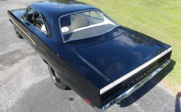 Unknown-Road-runner-1970-Black-Velvet-White-37