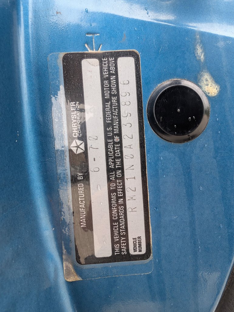 Unknown-Road-runner-1970-Jamaica-Blue-Blue-11