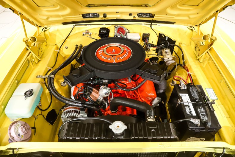 Unknown-Road-runner-1970-Lemon-Twist-Black-3