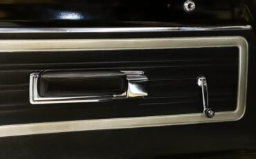 Unknown-Road-runner-1970-Lemon-Twist-Black-6