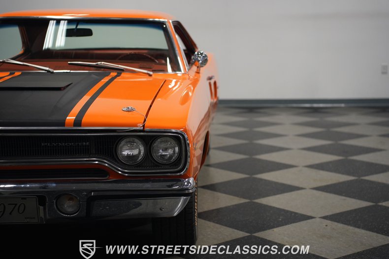 Unknown-Road-runner-1970-Orange-Burnampx27t-Orange-23