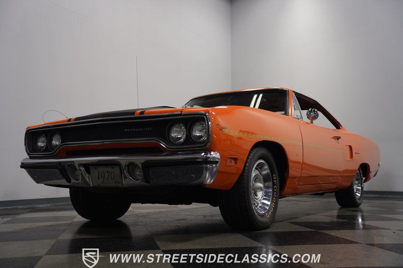 Unknown-Road-runner-1970-Orange-Burnampx27t-Orange-24