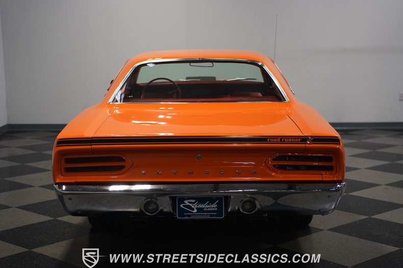 Unknown-Road-runner-1970-Orange-Burnampx27t-Orange-28