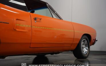 Unknown-Road-runner-1970-Orange-Burnampx27t-Orange-32