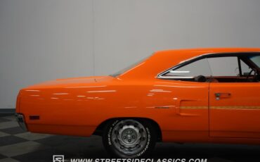 Unknown-Road-runner-1970-Orange-Burnampx27t-Orange-33