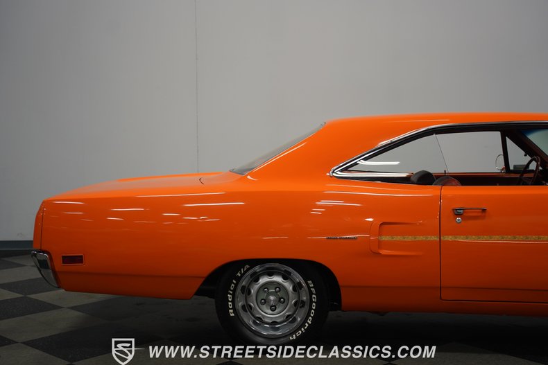 Unknown-Road-runner-1970-Orange-Burnampx27t-Orange-33