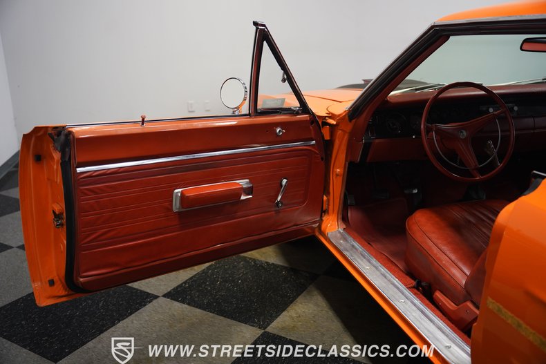 Unknown-Road-runner-1970-Orange-Burnampx27t-Orange-40