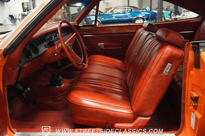 Unknown-Road-runner-1970-Orange-Burnampx27t-Orange-42