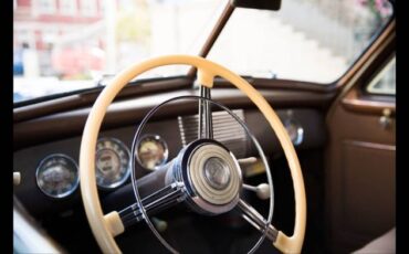 Unknown-Roadmaster-1940-1