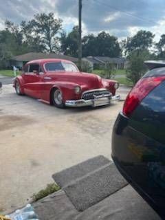 Unknown-Roadmaster-1948-Red-Gray-3