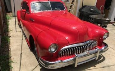 Unknown-Roadmaster-1948-Red-Gray-5