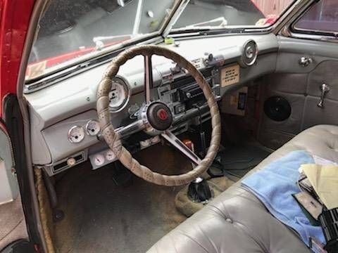 Unknown-Roadmaster-1948-Red-Gray-6