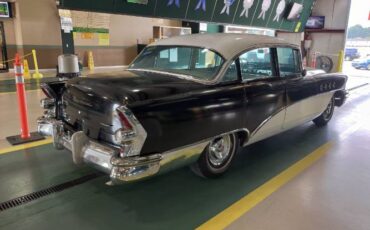 Unknown-Roadmaster-1955-Black-4